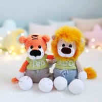 7 Lion and Tiger.jpg