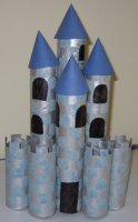 blue-toilet-paper-tube-castle-craft-21292762.jpg