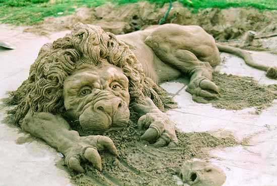sandsculptures-lion.jpg