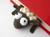 Amigurumi-Sheep-Bookmark-Crochet-Pattern.jpg