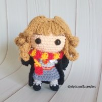 Pipizzuella Crochet - Hermione Granger.jpg