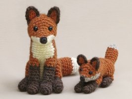 crochet-fox-and-cub-amigurumi-pattern.jpg