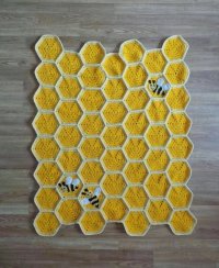honeycomb crafting happiness.jpg