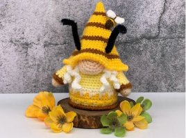 crochet-pattern-bee-gnome-iii-602x450.jpg