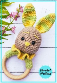 Voronina_toys -  Rattle Bunny.jpg