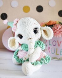 Crochet_OlgaGaevskaya_Elli_the_Baby_Elephant.jpg
