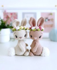 Blossom the bunny @sarahshooksandloops.jpg