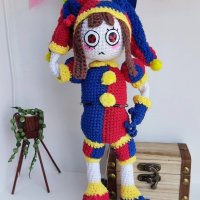 Doll_Pomni_-_Spanish.jpg