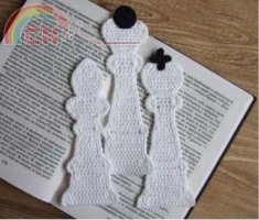 Little Owls Hut - Svetlana Zabelina- Chess bookmark.jpg