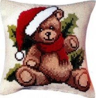 Vervaco Christmas Bear Pillow.jpg