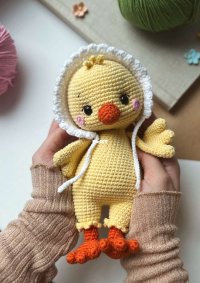 Misispolka - Sabina Toton -  Coco the Chick 21cm - English.jpg