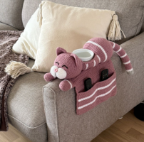 cica kanapé rendező.PNG