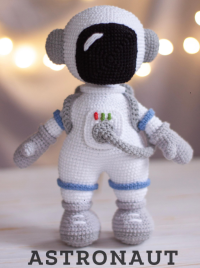 astronaut- StudioWowToys.png