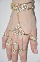 -hand-jewellery-1.jpg