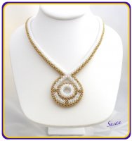 Vit och guld-CIMG1958-1.jpg