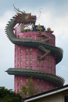 Wat-Samphran11.jpg