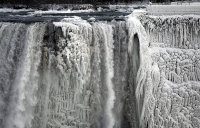 niagara-frozen04.jpg