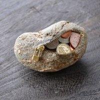 12-Stone-Coin-Purse kőpénztárca.jpg