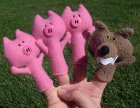 the three pigs.jpg