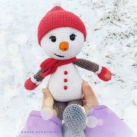 crochet-snowman-amigurumi.jpg