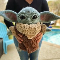 Baby-Yoda-crocheted-by-Crafty-is-Cool-Allison-Hoffman.jpg