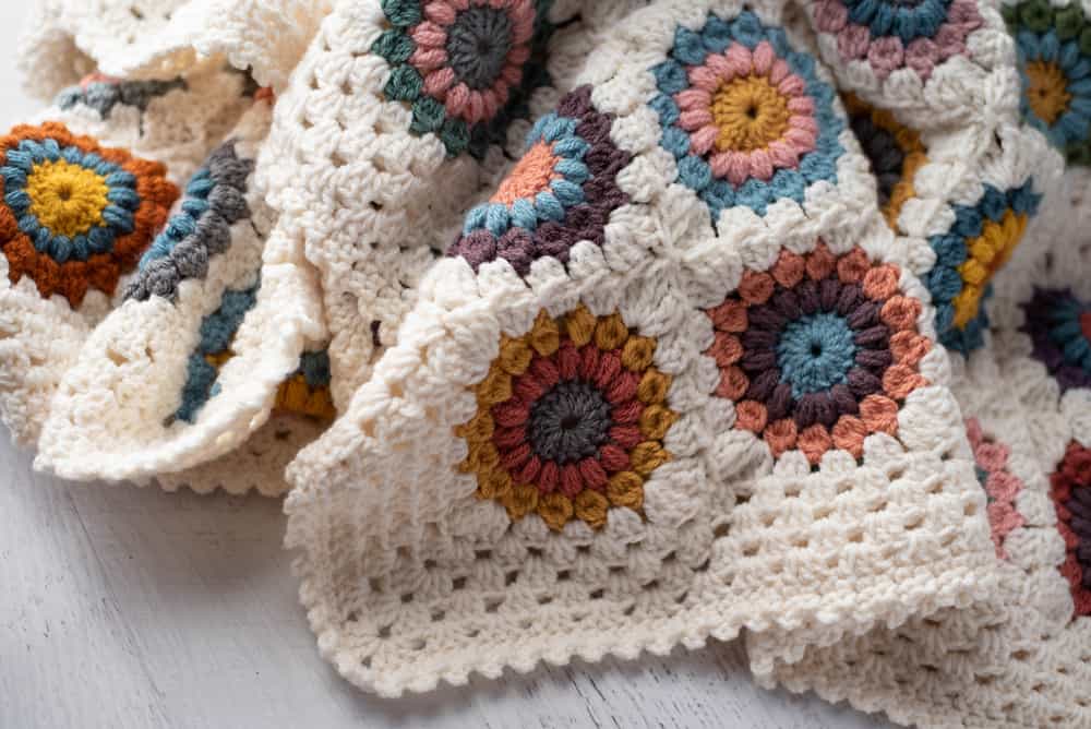 www.crochet365knittoo.com