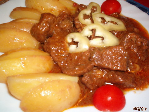 vorosboros_marhaporkolt06.jpg
