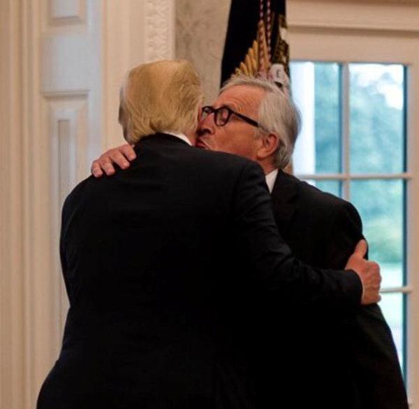 Kuss-Trump-Juncker.jpg